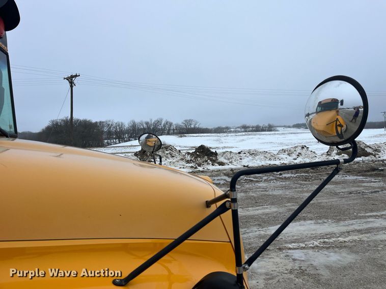 image for item LD9301 2006 International CE300 school bus