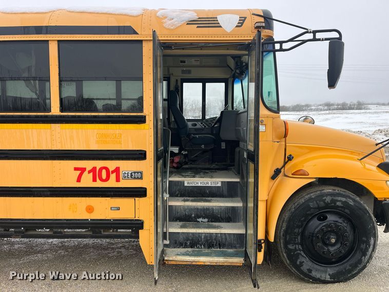 image for item LD9301 2006 International CE300 school bus