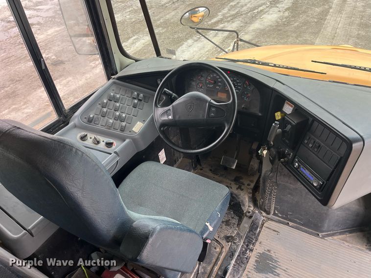 image for item LD9301 2006 International CE300 school bus