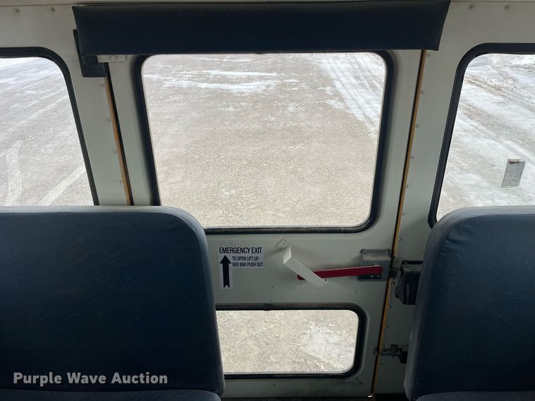 image for item LD9301 2006 International CE300 school bus