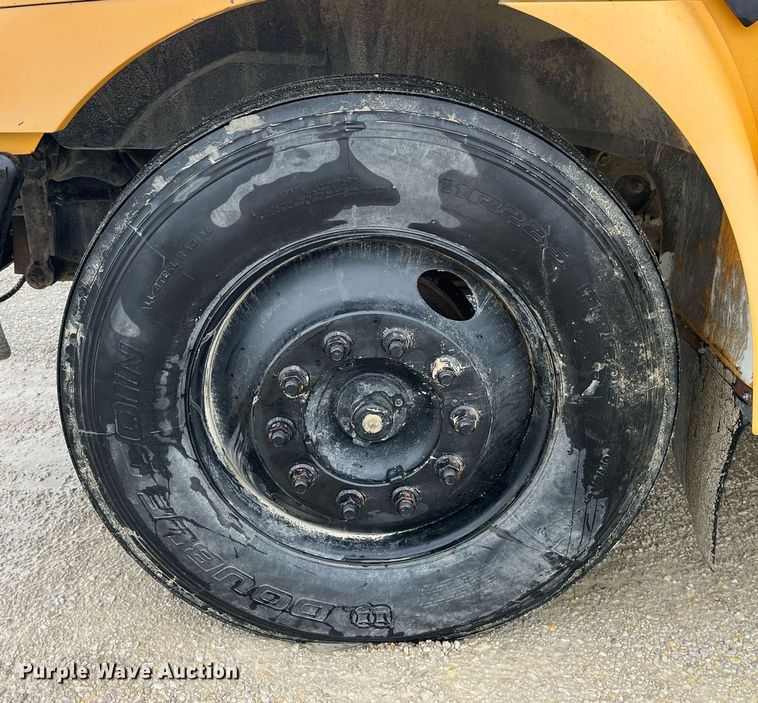 image for item LD9301 2006 International CE300 school bus