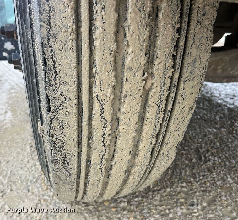 image for item LD9301 2006 International CE300 school bus