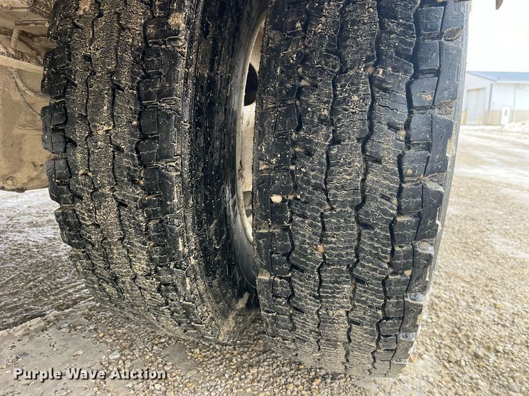 image for item LD9301 2006 International CE300 school bus