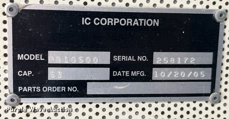 image for item LD9301 2006 International CE300 school bus