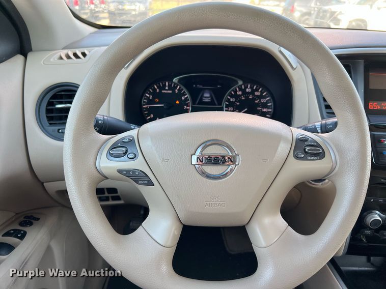 image for item LF9369 2014 Nissan Pathfinder SUV