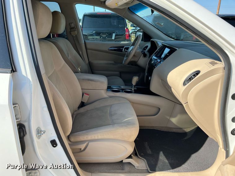 image for item LF9369 2014 Nissan Pathfinder SUV