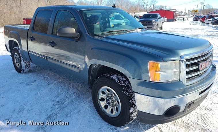 image for item LJ9471 2013 GMC Sierra 1500 Crew Cab pickup truck