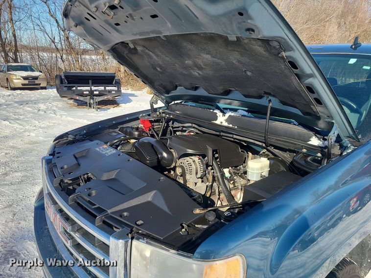 image for item LJ9471 2013 GMC Sierra 1500 Crew Cab pickup truck