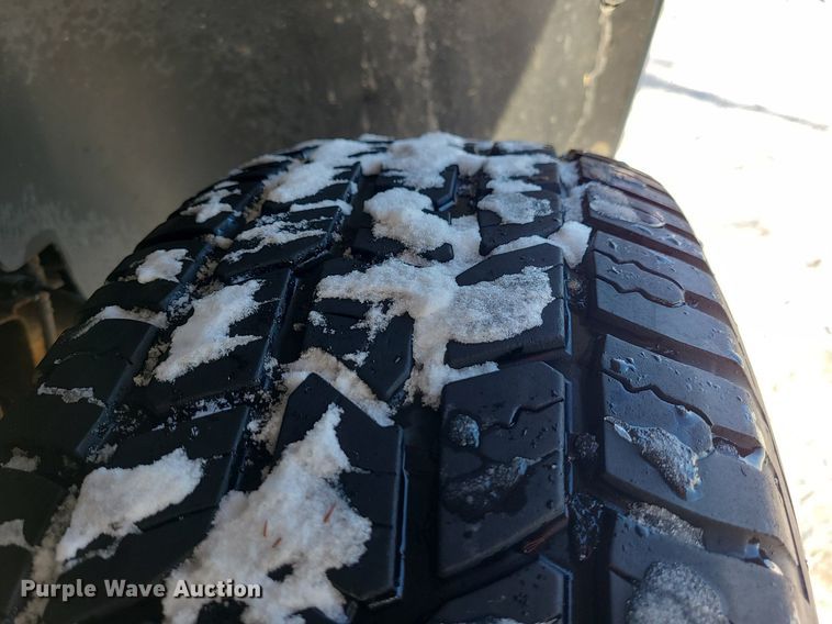 image for item LJ9471 2013 GMC Sierra 1500 Crew Cab pickup truck