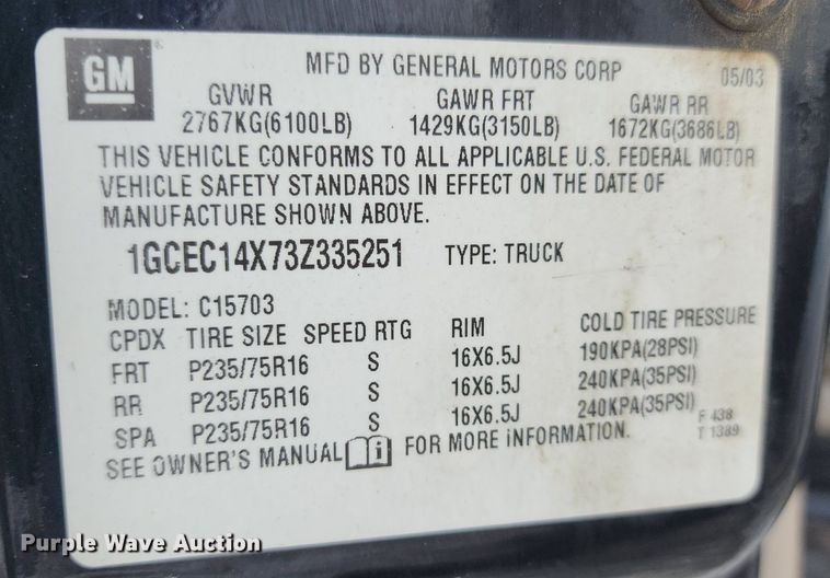 image for item LJ9473 2003 Chevrolet Silverado 1500 pickup truck