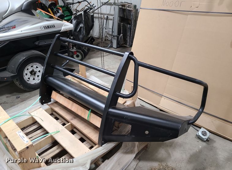 image for item LJ9481 Front bumper