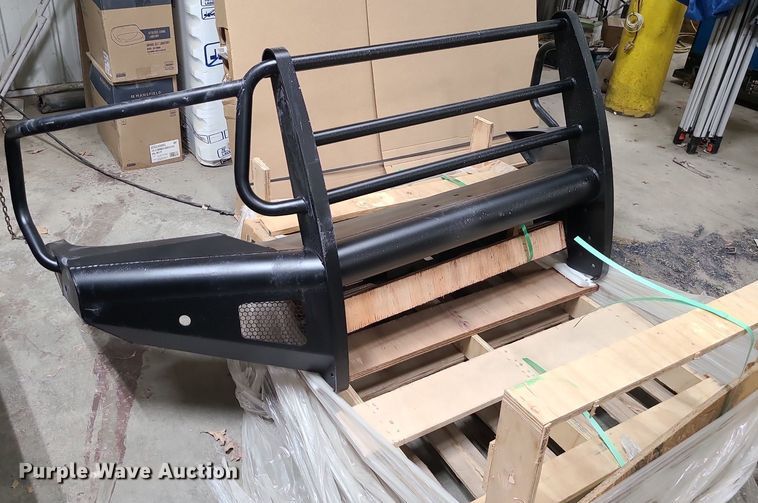 image for item LJ9481 Front bumper