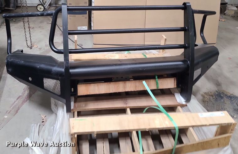 image for item LJ9481 Front bumper