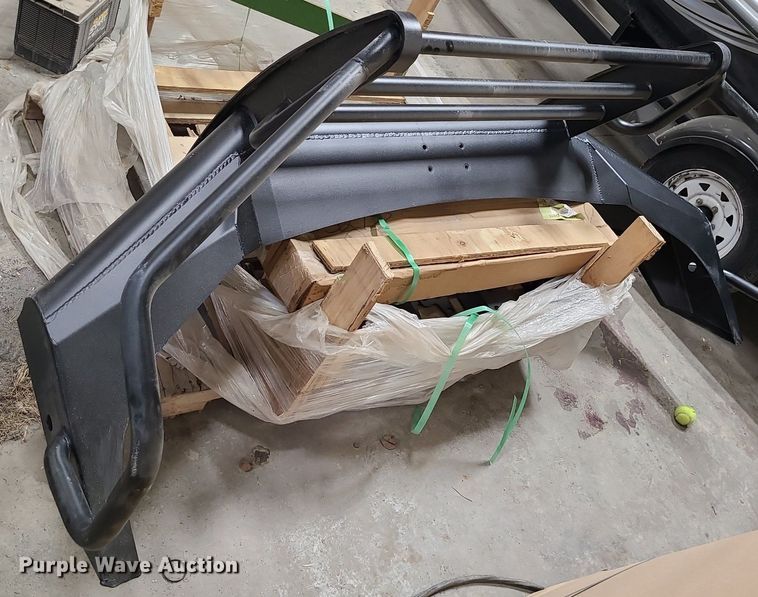 image for item LJ9481 Front bumper