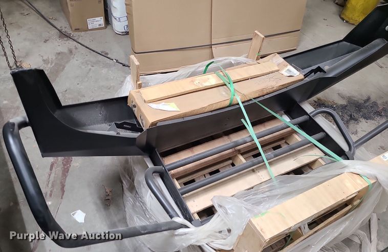 image for item LJ9481 Front bumper