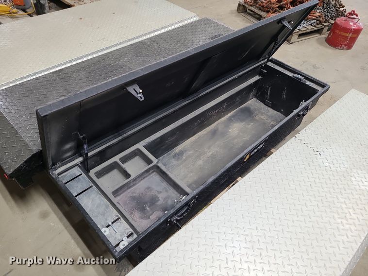 image for item LJ9482 (4) toolboxes