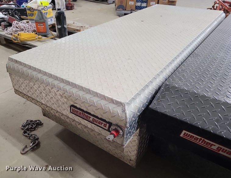 image for item LJ9482 (4) toolboxes