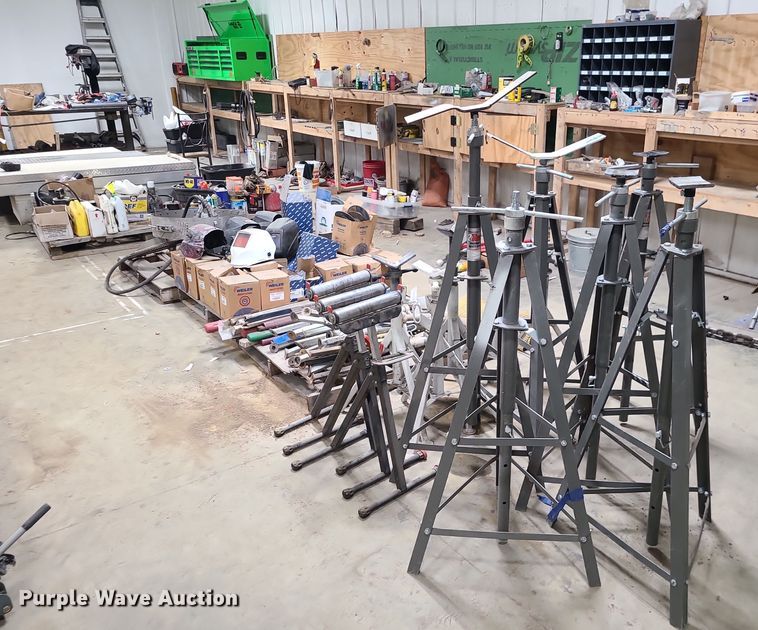 image for item LJ9484 Welding tools and supplies