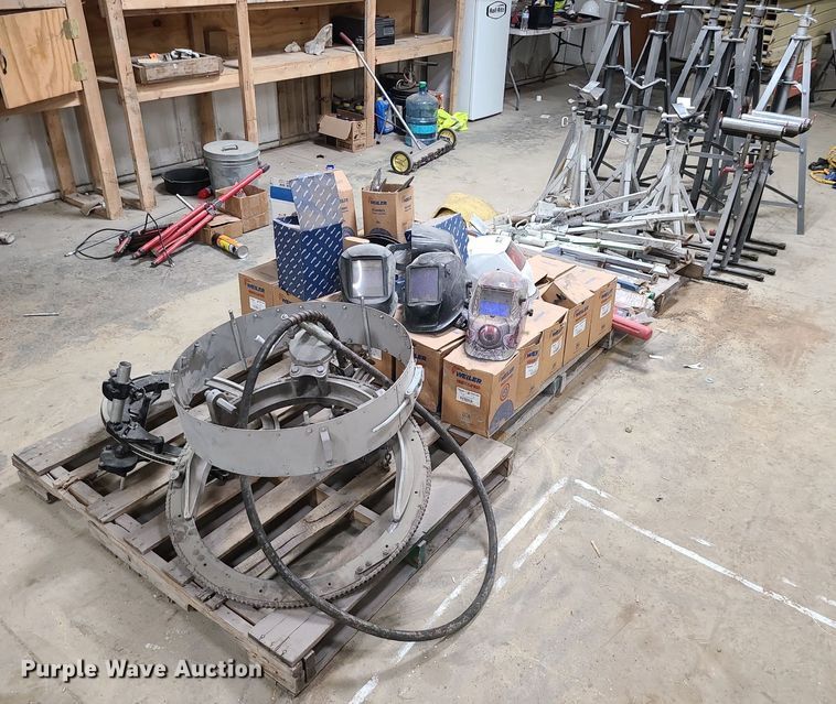 image for item LJ9484 Welding tools and supplies