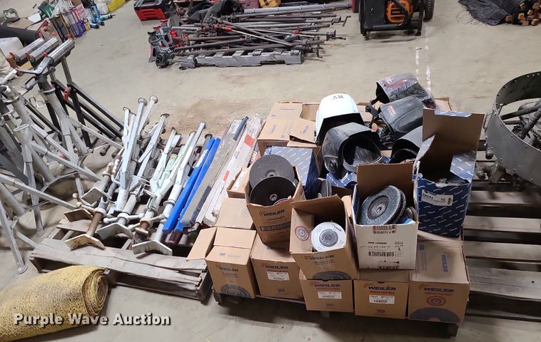 image for item LJ9484 Welding tools and supplies