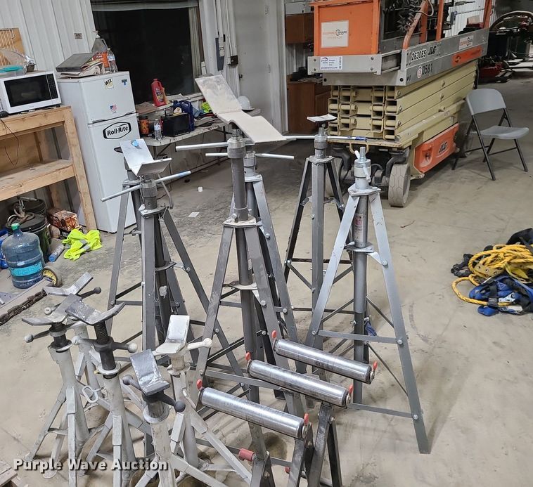 image for item LJ9484 Welding tools and supplies