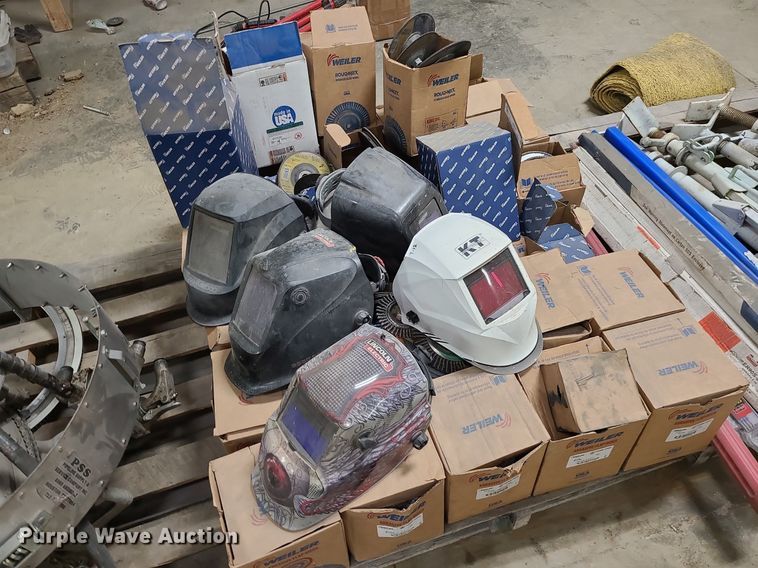 image for item LJ9484 Welding tools and supplies