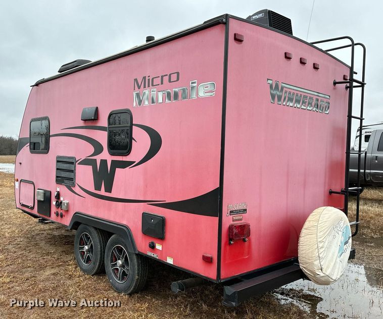 image for item LK9744 2017 Winnebago  1706FB camper