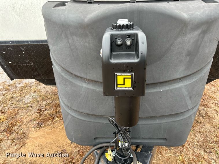 image for item LK9744 2017 Winnebago  1706FB camper