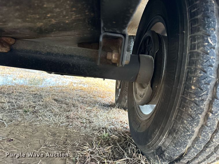 image for item LK9744 2017 Winnebago  1706FB camper