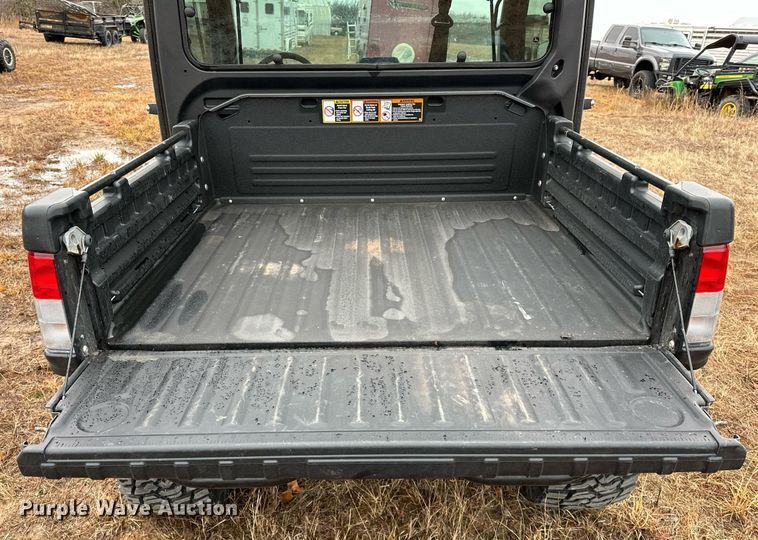 image for item LK9746 2023 John Deere XUV835R Gator utility vehicle