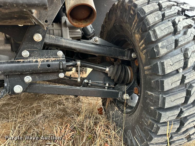 image for item LK9746 2023 John Deere XUV835R Gator utility vehicle