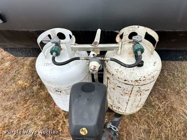 image for item LK9747 2017 Forest River T24FQMX  toy hauler camper