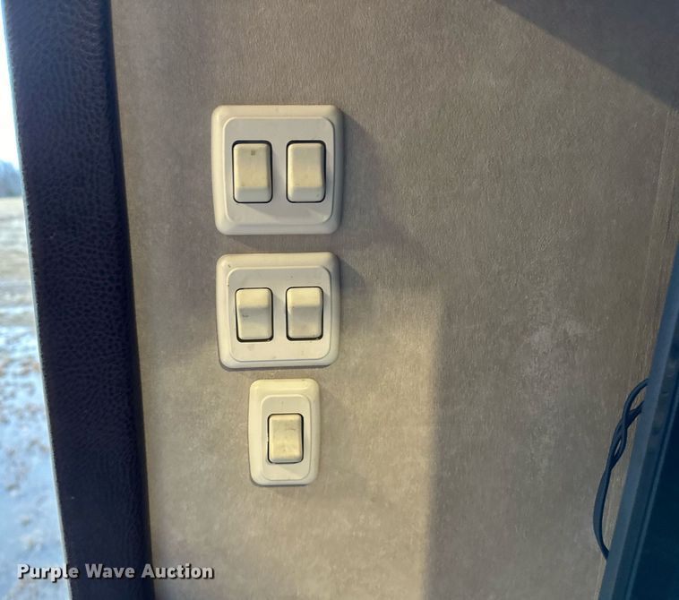 image for item LK9747 2017 Forest River T24FQMX  toy hauler camper