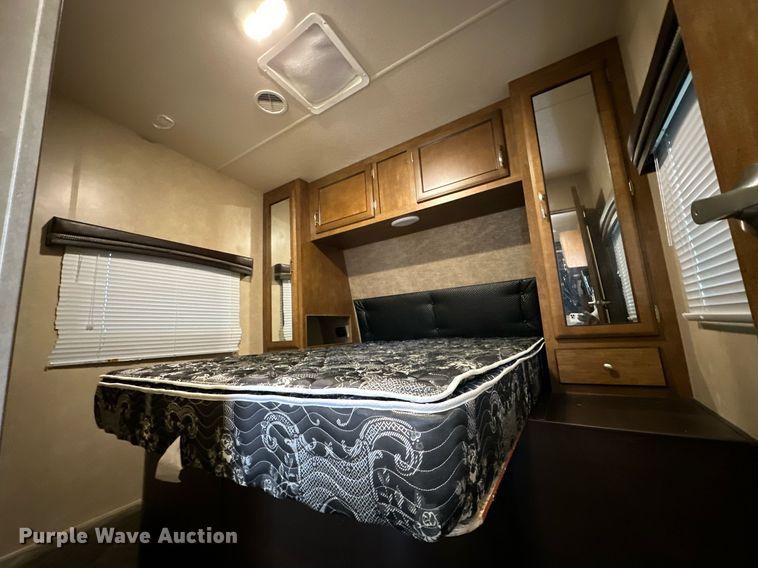 image for item LK9747 2017 Forest River T24FQMX  toy hauler camper