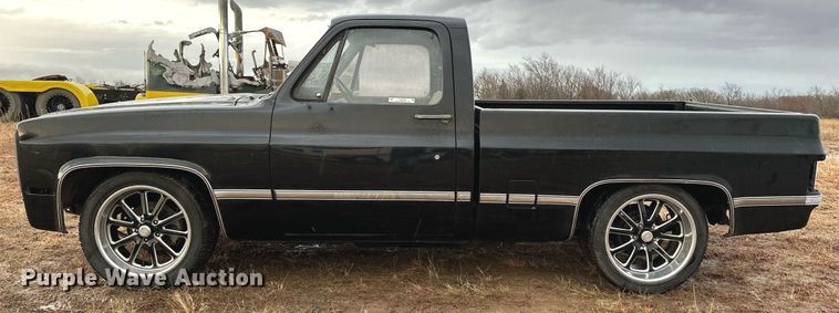 image for item LK9749 1986 GMC  C1500 pickup truck