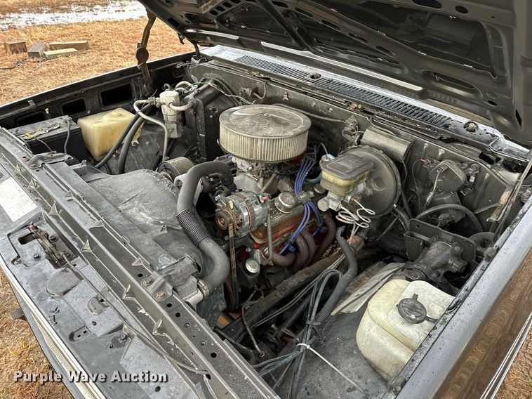 image for item LK9749 1986 GMC  C1500 pickup truck