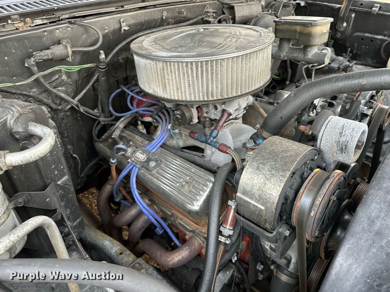 image for item LK9749 1986 GMC  C1500 pickup truck