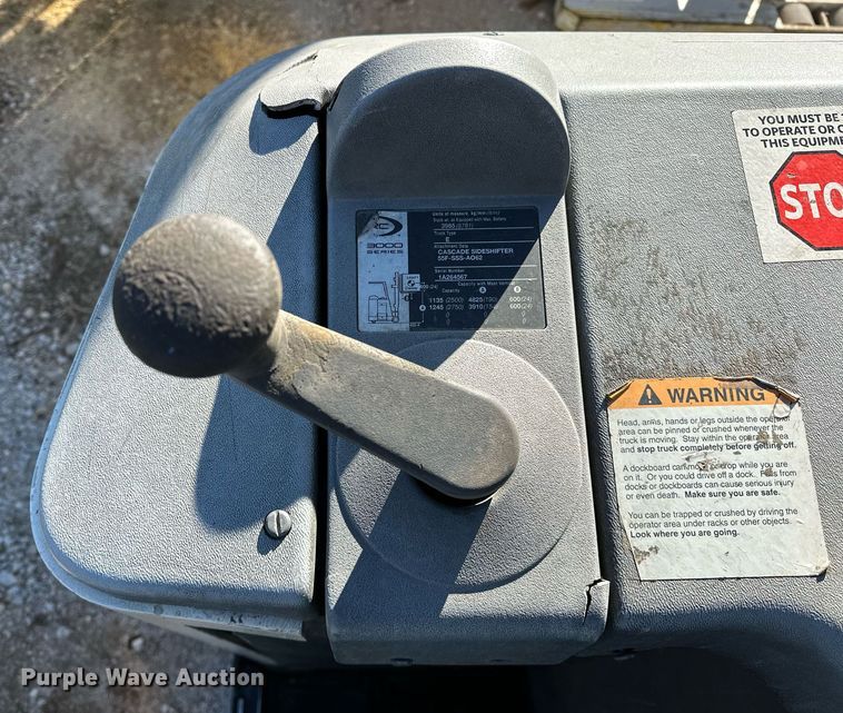 image for item LK9753 Crown RC3020-30 order picker