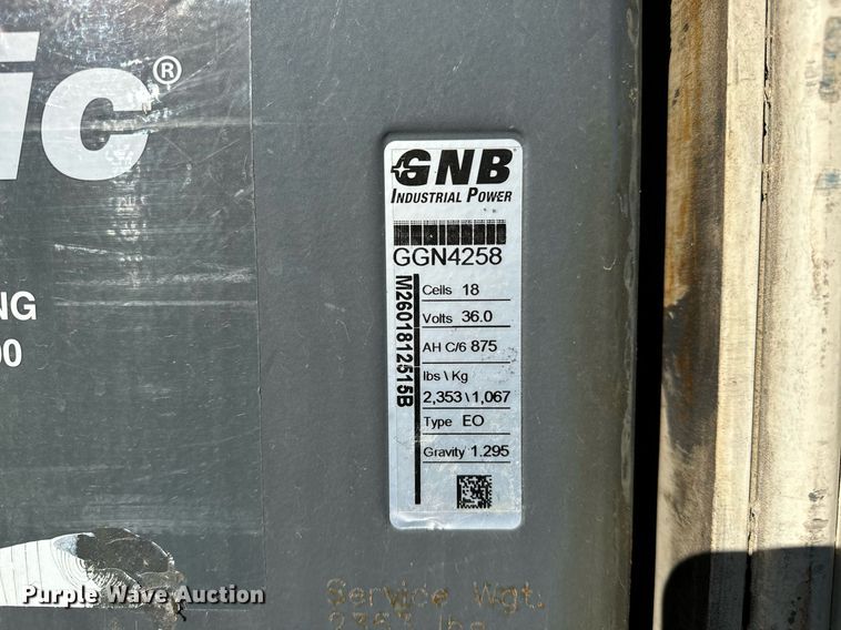 image for item LK9753 Crown RC3020-30 order picker