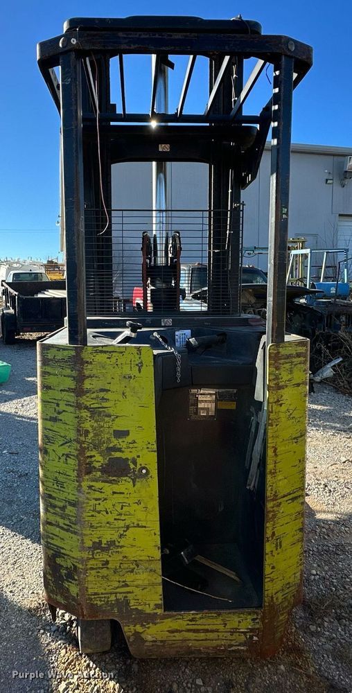 image for item LK9756 Clark NP 300-40 order picker