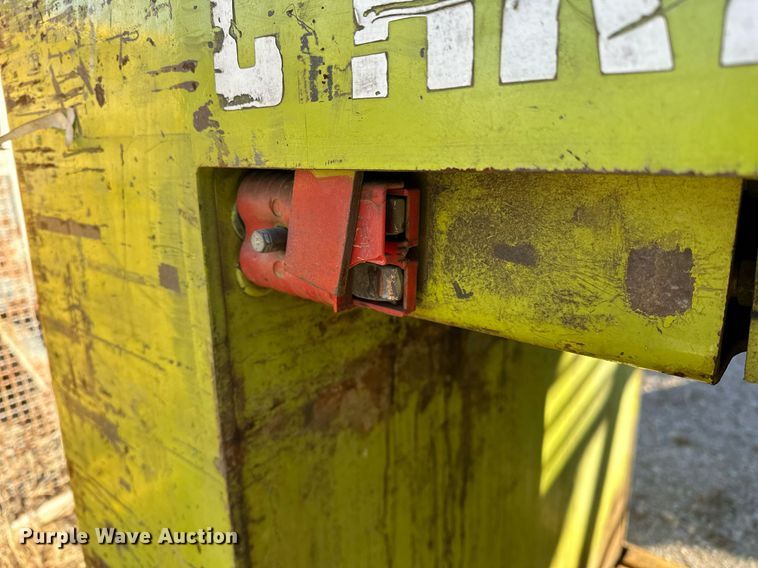 image for item LK9756 Clark NP 300-40 order picker