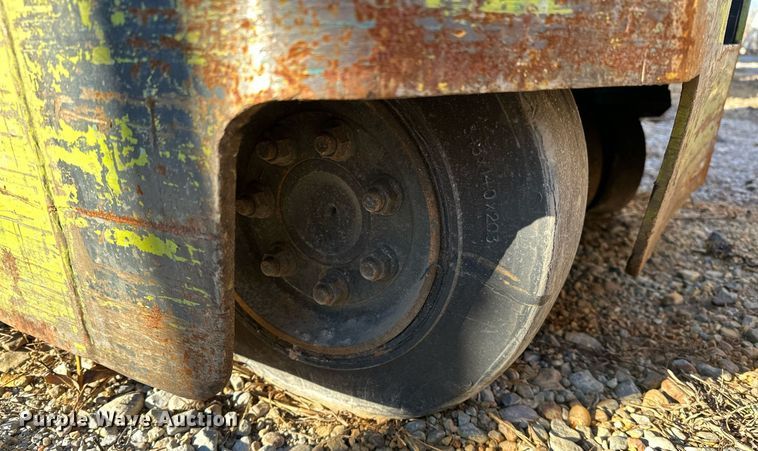 image for item LK9756 Clark NP 300-40 order picker