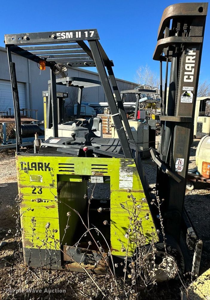 image for item LK9757 Clark ESMII-17 order picker