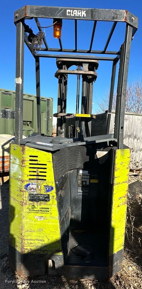 image for item LK9757 Clark ESMII-17 order picker