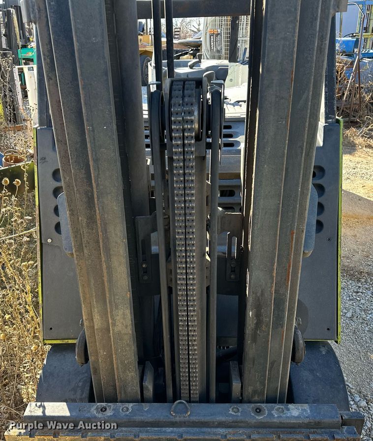 image for item LK9757 Clark ESMII-17 order picker