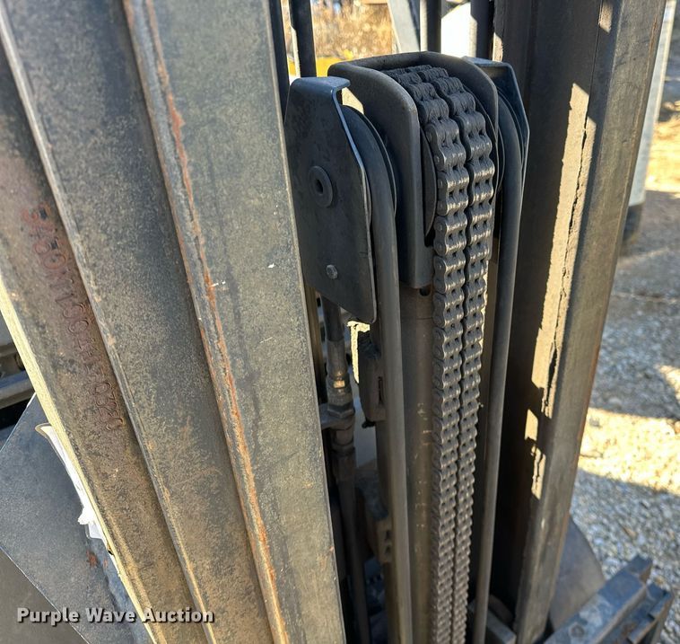 image for item LK9757 Clark ESMII-17 order picker