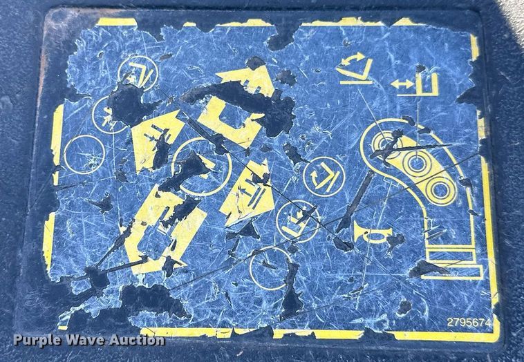 image for item LK9757 Clark ESMII-17 order picker