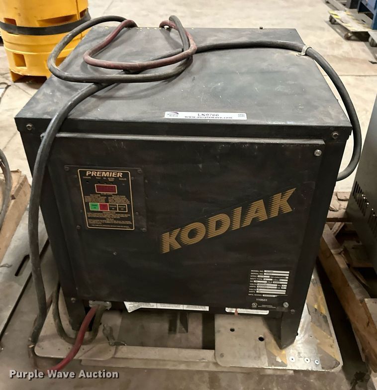 image for item LK9766 (4) forklift battery chargers 