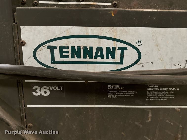 image for item LK9766 (4) forklift battery chargers 