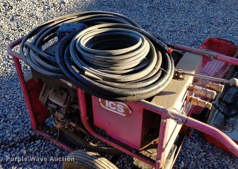 image for item LN9912 ICS hydraulic chainsaw 